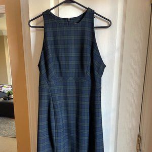 Banana Republic Sleeveless Dress